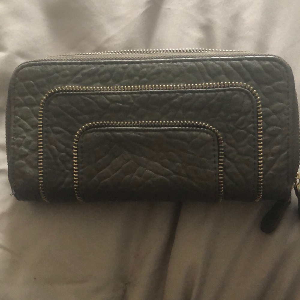 Double zipper design wallet